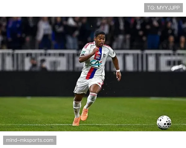 恩德里克对抗能力惊艳全场，状态引发广泛关注